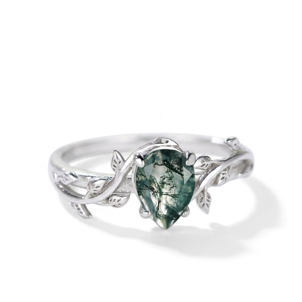 Teardrop-shaped Agate Border Leaf Ring