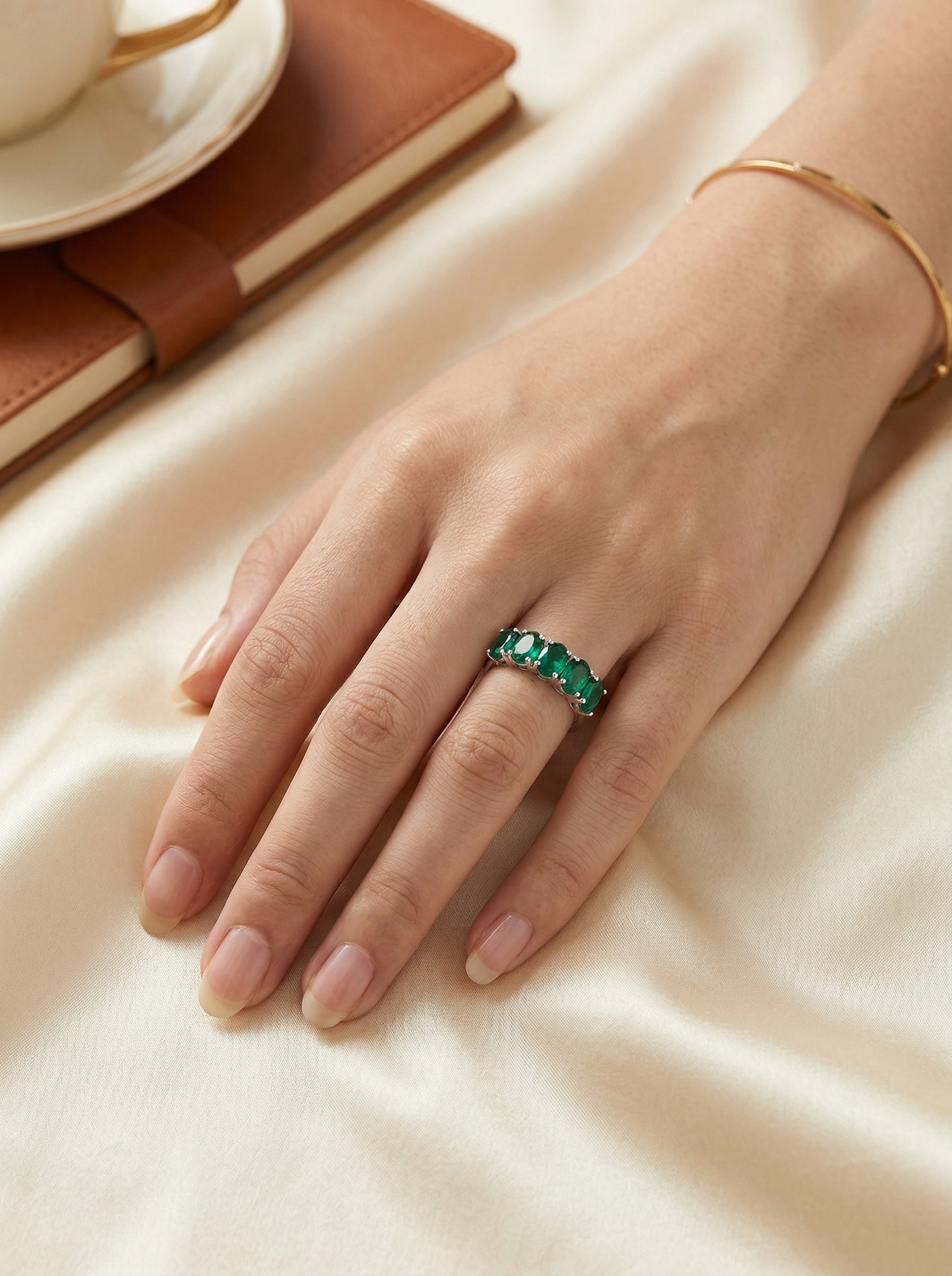 Green Stone Fashion Silver Ring