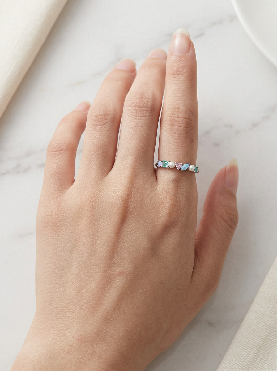 Colorful stone ring